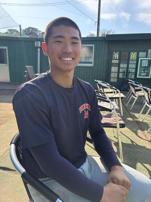 98年夏の甲子園でPL学園の主砲として活躍した父和彦さんの背中を追う、横浜・古畑（撮影・保坂淑子）