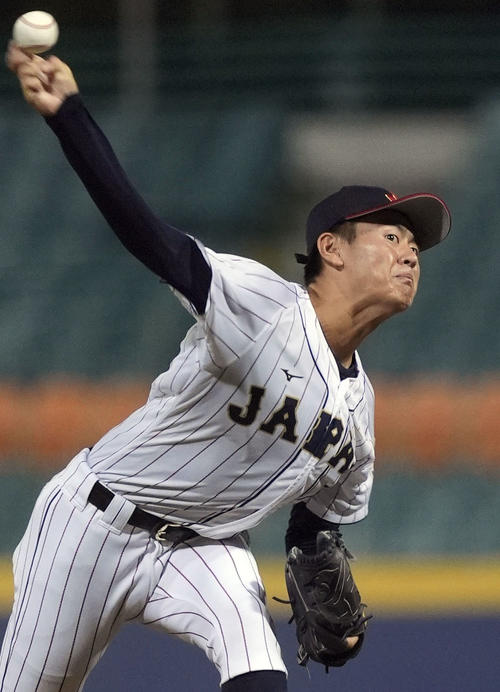 韓国戦に2番手で登板した坂井（共同）