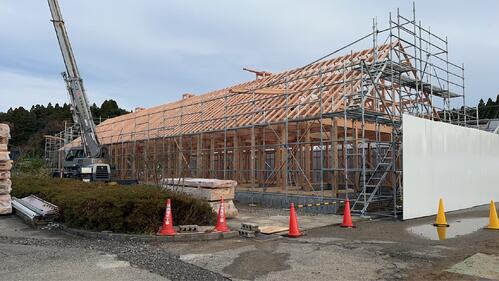 珠洲ホースパークで建設中の新厩舎（角居氏提供）