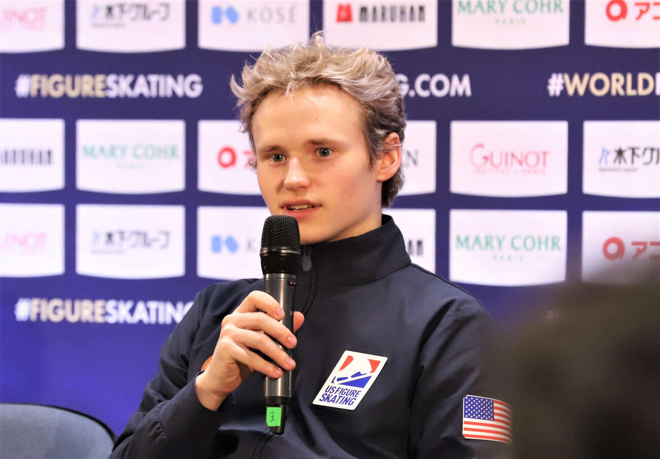 世界選手権男子SP後に会見に出席したマリニン（撮影・藤塚大輔）